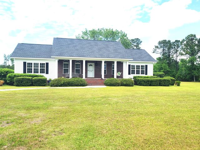 518 Cloverfield Ln, Conway, SC 29526