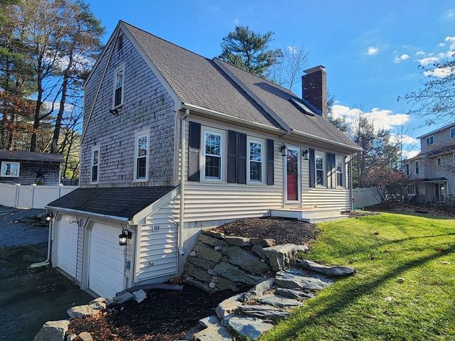 27 Pennsylvania Ave, Hanson, MA 02341, MLS# 72944554