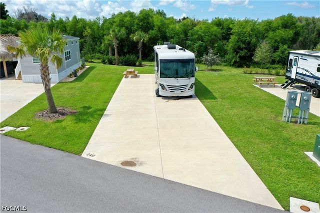 240 Horizon Rd, Punta Gorda, FL 33982