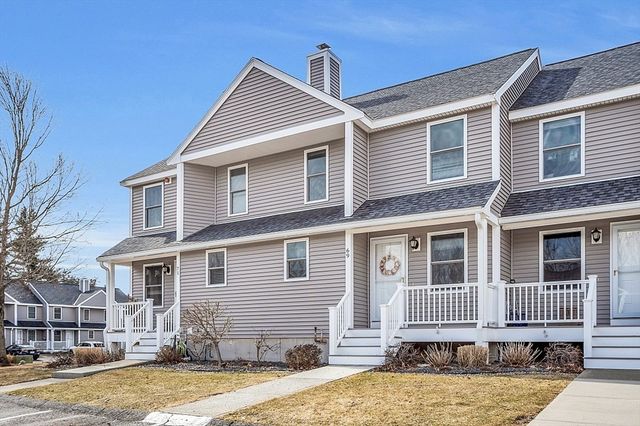 69 Sycamore Dr #69, Leominster, MA 01453