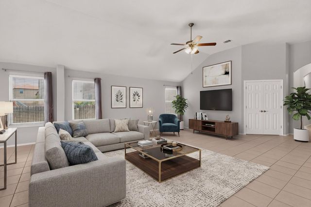 499 Eagle Brook Ln, Buda, TX 78610