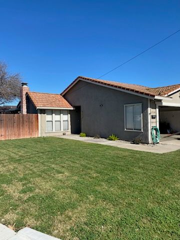 1220 N  Mitchell Ave, Turlock, CA 95380