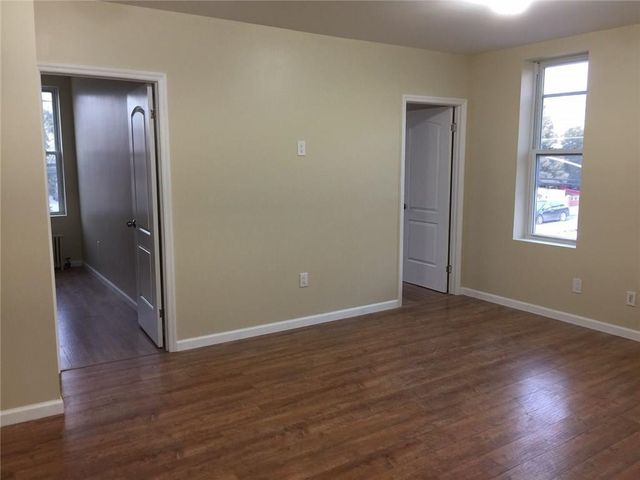 2010 W  9th St, Brooklyn, NY 11223