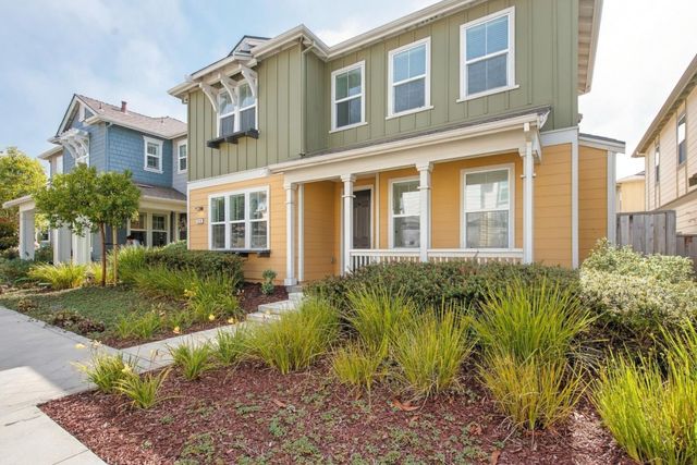 2610 Bluewater Ct, Marina, CA 93933