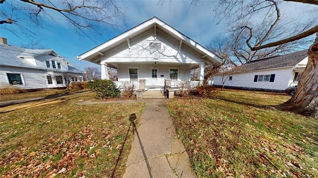 720 W  Hunter St, Nevada, MO 64772