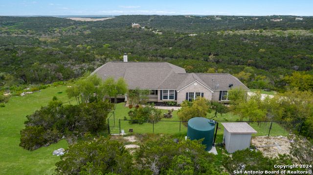 330 COUNTY ROAD 2751, Mico, TX 78056