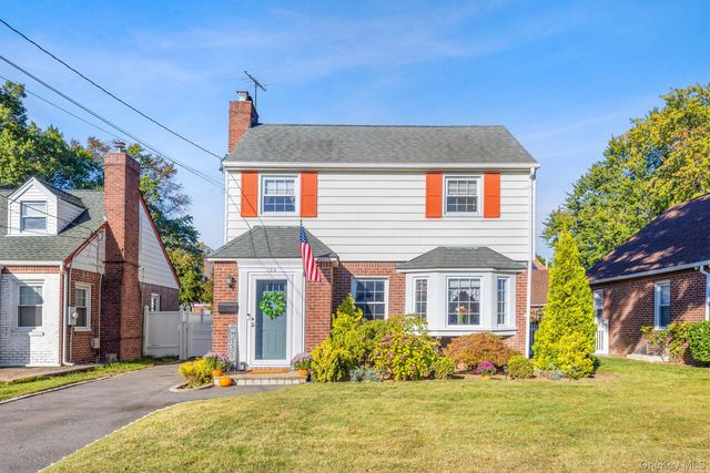 163 Herman Boulevard, Franklin Square, NY 11010