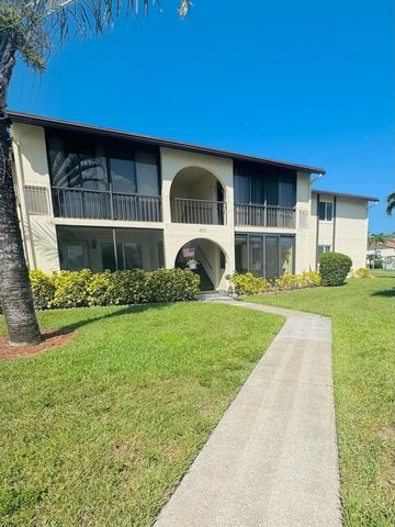 3560 Pine Tree Court #D-2, Greenacres, FL 33463