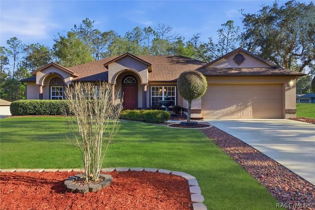 2016 W  Blackhawk Pl, Citrus Springs, FL 34434