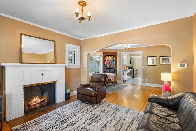 4828 NE Flanders St, Portland, OR 97213
