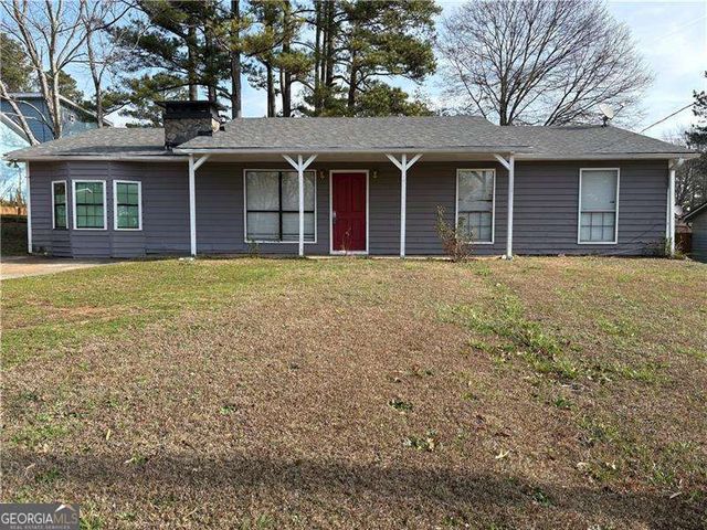 1317 Country Downs Dr, Norcross, GA 30093