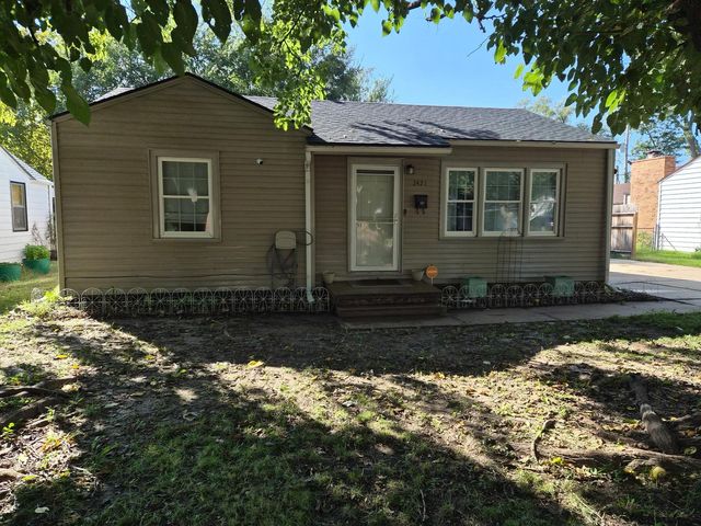 2421 S  Bennett Ave, Wichita, KS 67217
