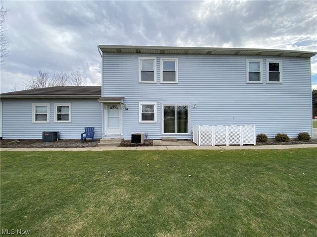 2491 Royal County Down Dr   #C, Uniontown, OH 44685