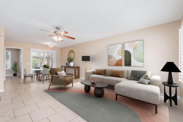 9858 W SILVERBELL Drive, Sun City, AZ 85351