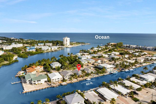 461 & 471 3rd St, Key Colony Beach, FL 33051