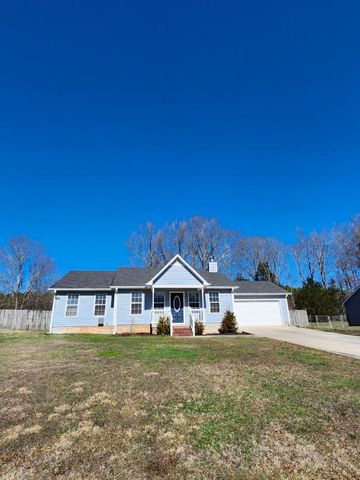 111 Candice Dr, Toney, AL 35773