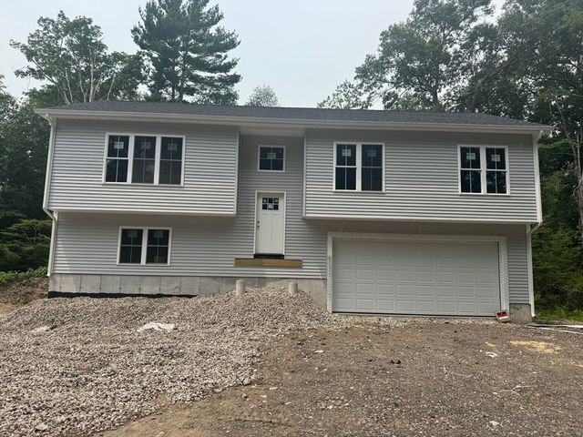 20 Mine Brook Rd, Rehoboth, MA 02769