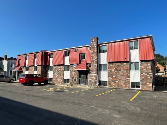 607 6th Ave #1B-1Ba, New Brighton, PA 15066