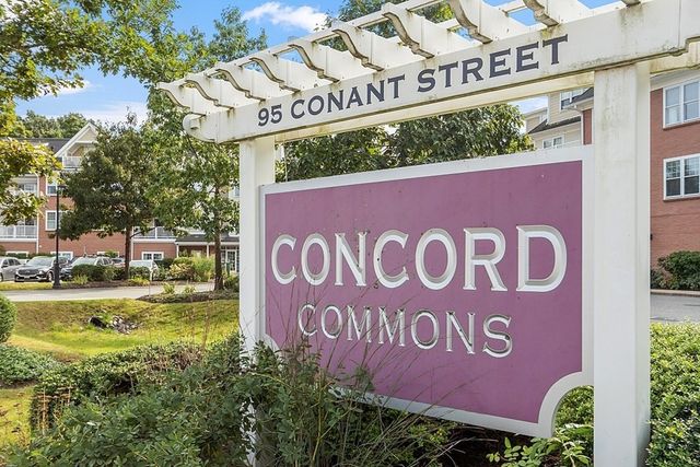 95 Conant St #408, Concord, MA 01742