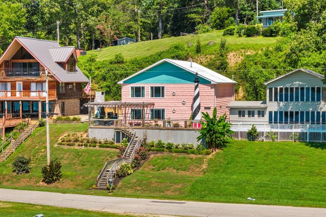 45 Creek View Ln, Waverly, TN 37185
