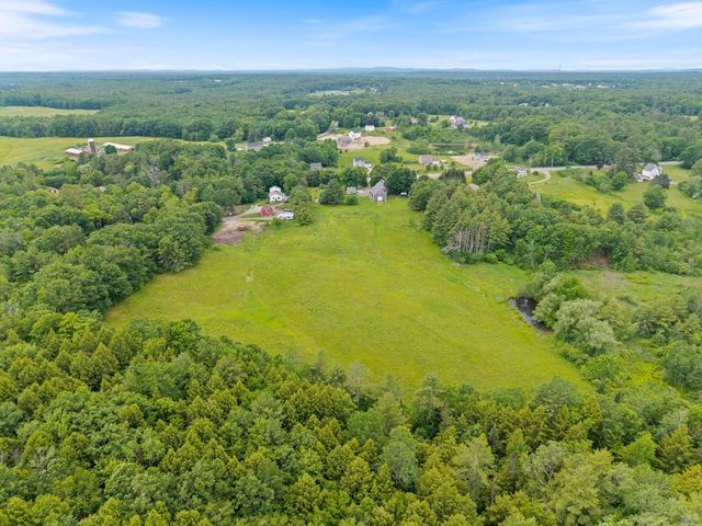 25,28,29 Wildlife Drive, Gorham, ME 04038