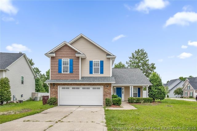 215 Century Dr, Cameron, NC 28326