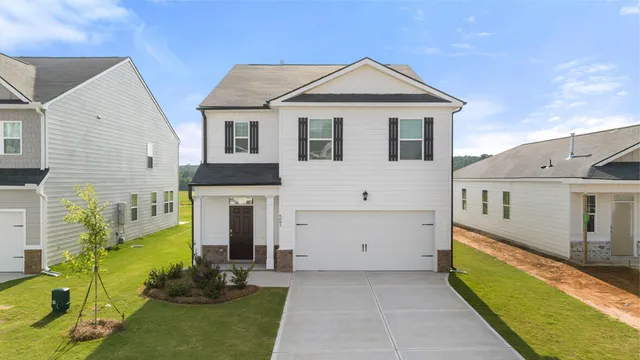 2108 Chromite Dr, Graniteville, SC 29829