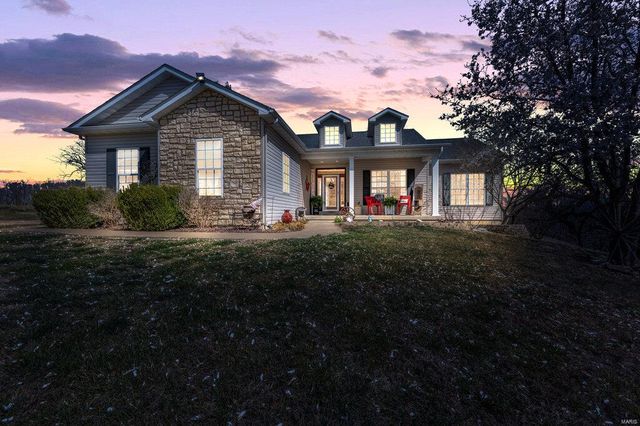 215 21933rd Pike, Annada, MO 63330