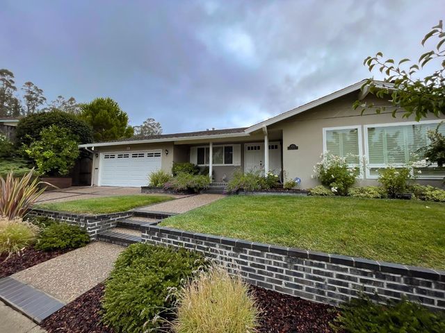 3130 Atwater Dr, Burlingame, CA 94010