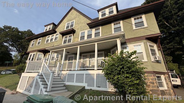 125 Allston St, Medford, MA 02155