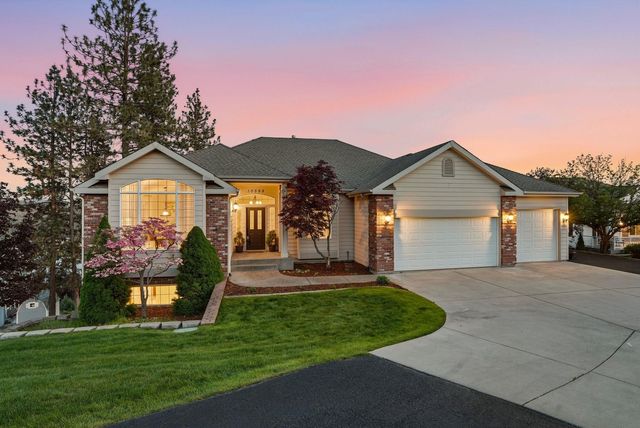 10599 W  Lakeside Ln, Nine Mile Falls, WA 99026