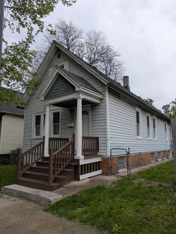 110 West Center STREET, Milwaukee, WI 53212
