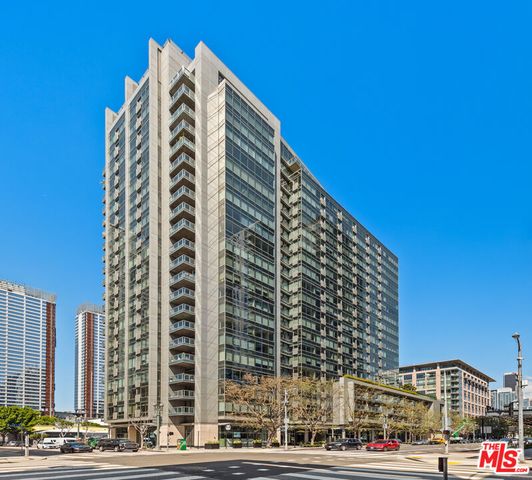 1155 S  Grand Ave #402, Los Angeles, CA 90015