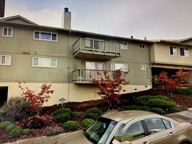 175 Upper Via Casitas #5, Kentfield, CA 94904