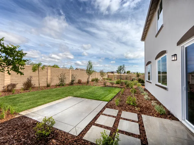 Residence 5 Plan in Alder Grove, Manteca, CA 95337
