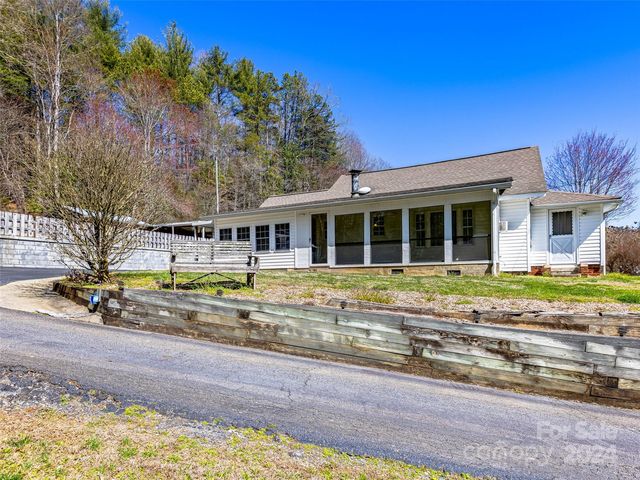 3257 Asheville Hwy, Pisgah Forest, NC 28768