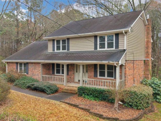 905 Sweet Briar Ln SE, Conyers, GA 30094
