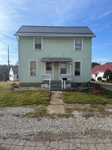 615 N  Spring St, Loudonville, OH 44842