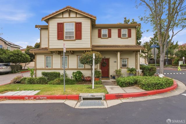 109 Hemingway Cmn, Martinez, CA 94553