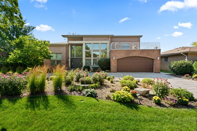 6450 N  Leroy Ave, Lincolnwood, IL 60712