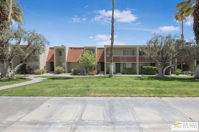 2286 N  Indian Canyon Dr #F, Palm Springs, CA 92262