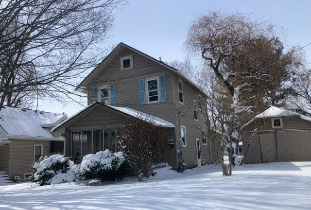 1662 S  Chicago Ave, Freeport, IL 61032