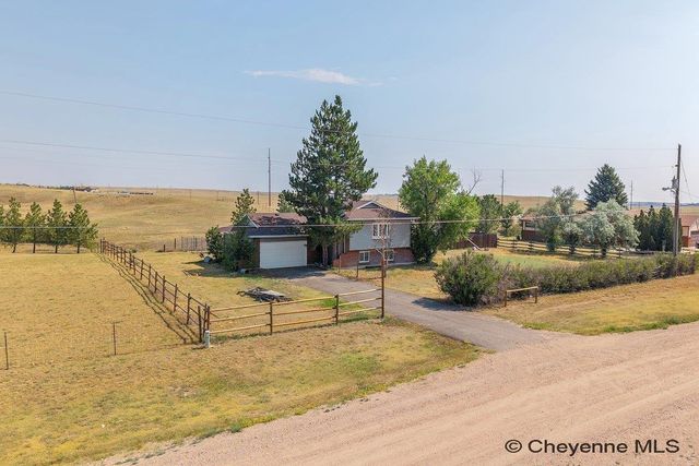 4802 Oasis St, Cheyenne, WY 82009