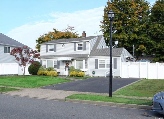 Levittown NY Homes For Sale Real Estate