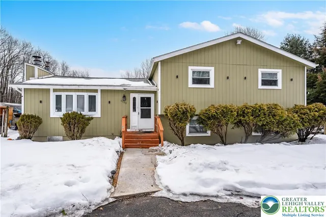 1113 Leslie Way, Tobyhanna, PA 18466