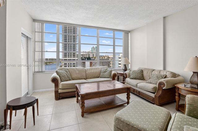 1817 S  Ocean Dr #Penthouse 19, Hallandale, FL 33009