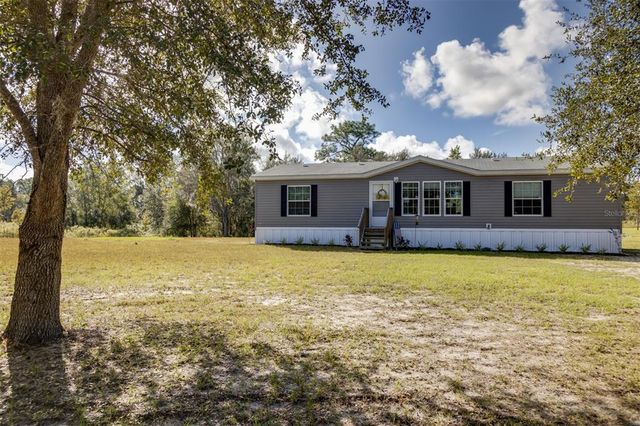 11170 SE 30th St, Morriston, FL 32668