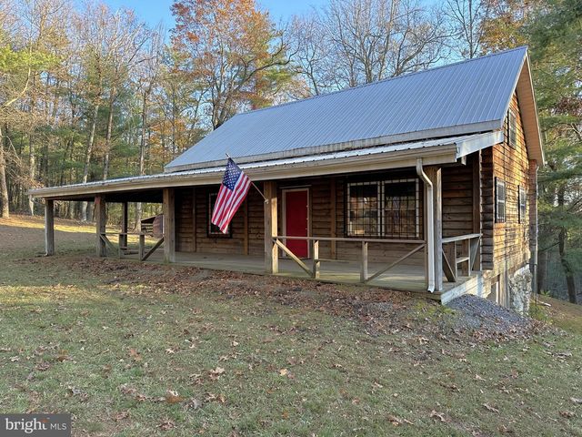 430 David Farm Trl, Beech Creek, PA 16822