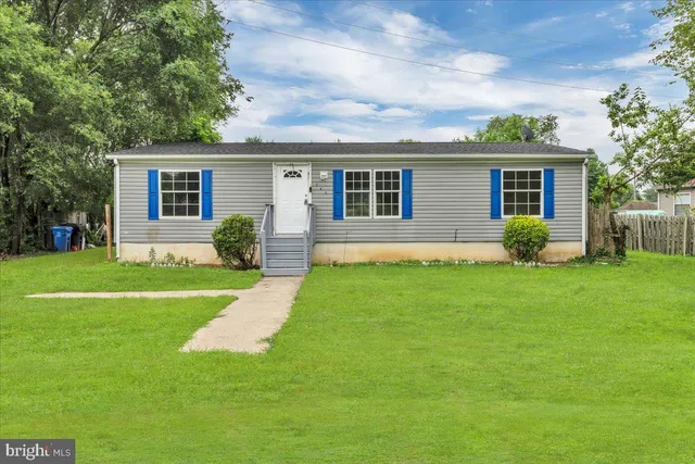 131 Firth Dr, Mantua, NJ 08051