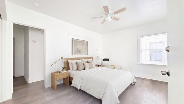 415 N  Virginia Ct, Long Beach, CA 90802